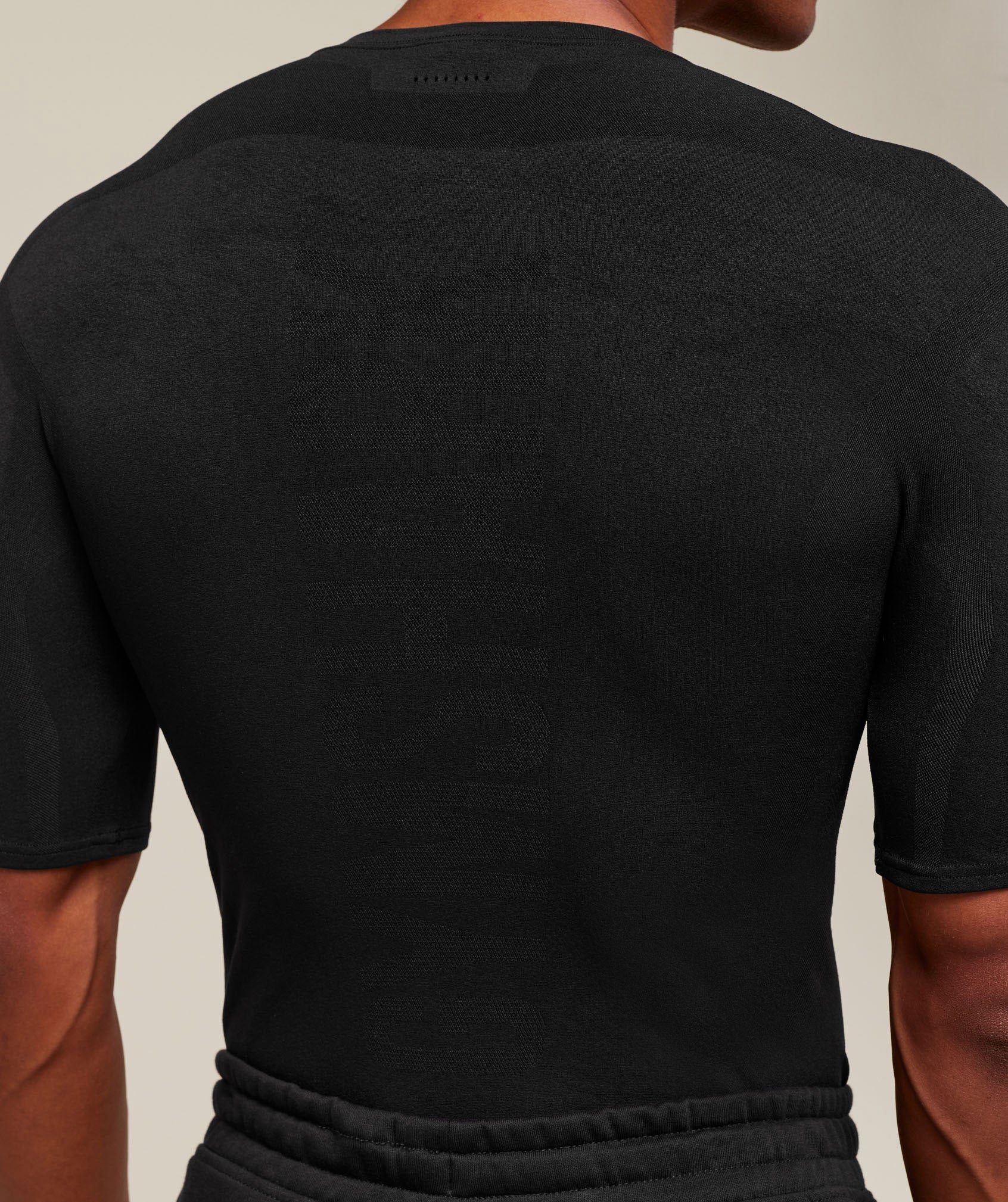 everywear Warp Knit T-Shirt - Black
