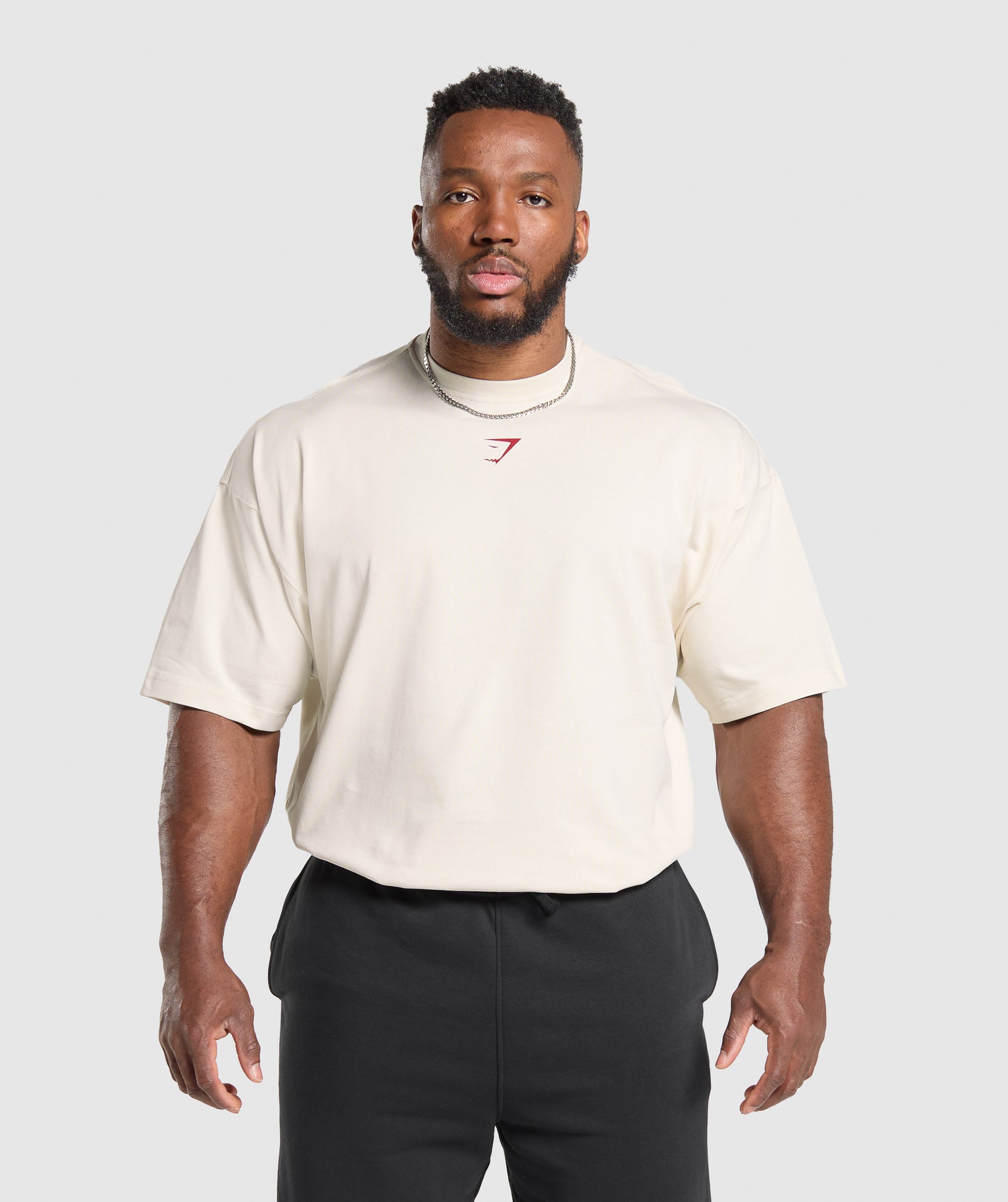 Lifting Club T-Shirt - Oat White/Conditioning Red