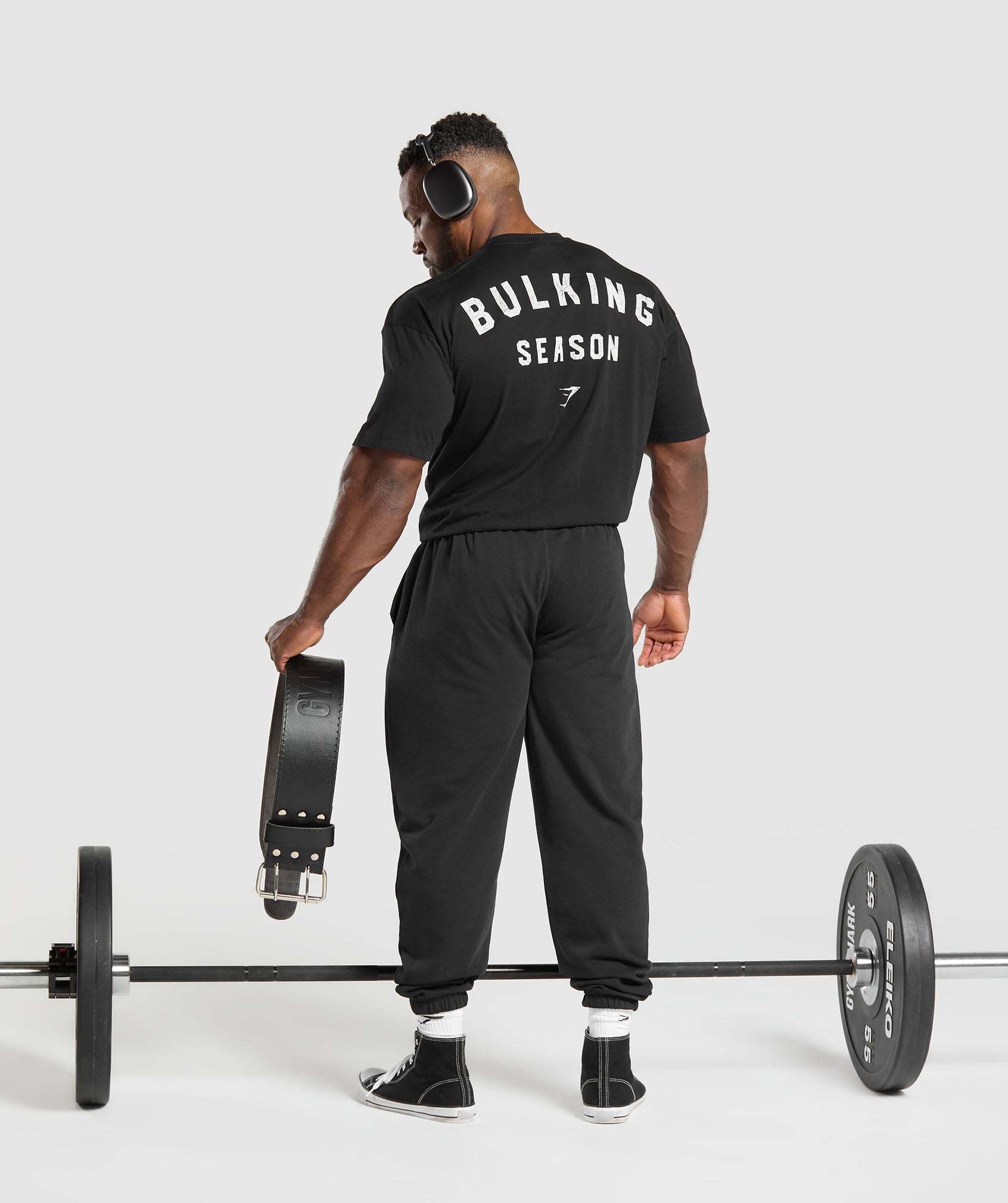 Bulking Season T-Shirt - Black
