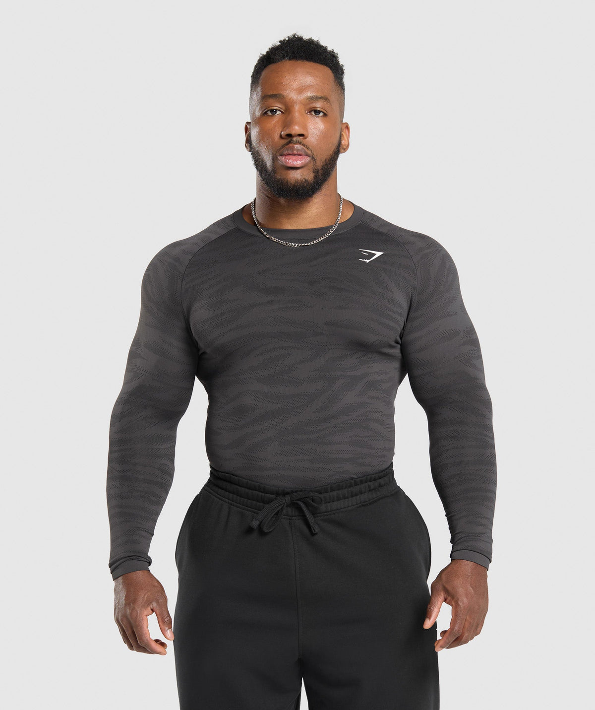 Geo Animal Seamless Long Sleeve T-Shirt - Onyx Grey/Black