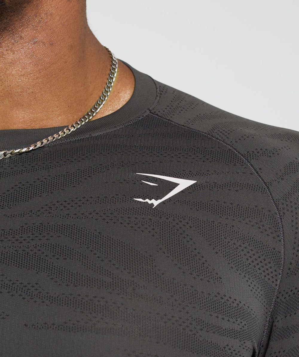 Geo Animal Seamless Long Sleeve T-Shirt - Onyx Grey/Black