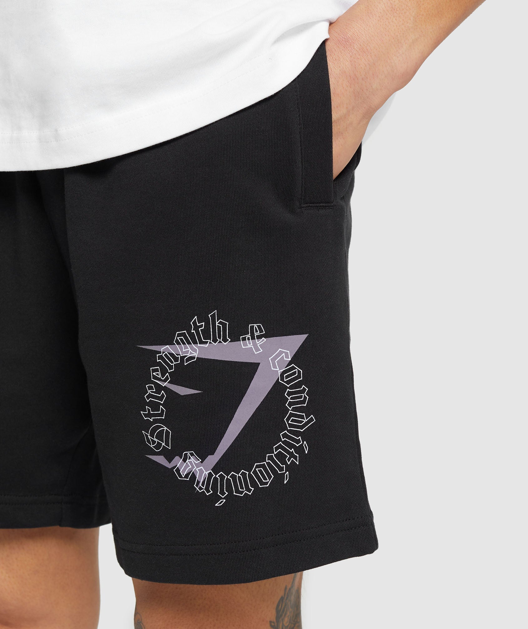 Strength and Conditioning 7" Shorts - Black