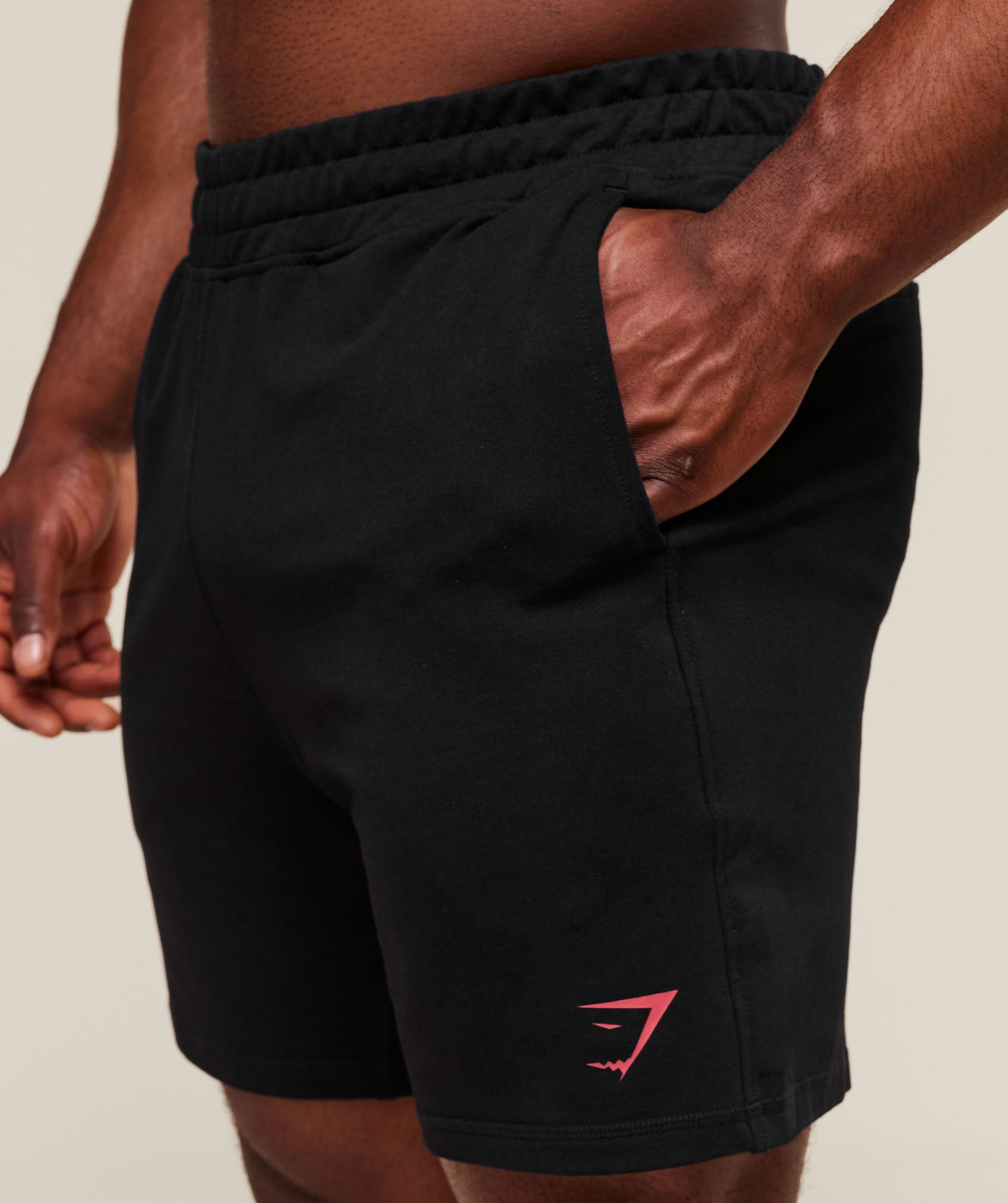 Prime 7" Shorts - Black/Vivid Red