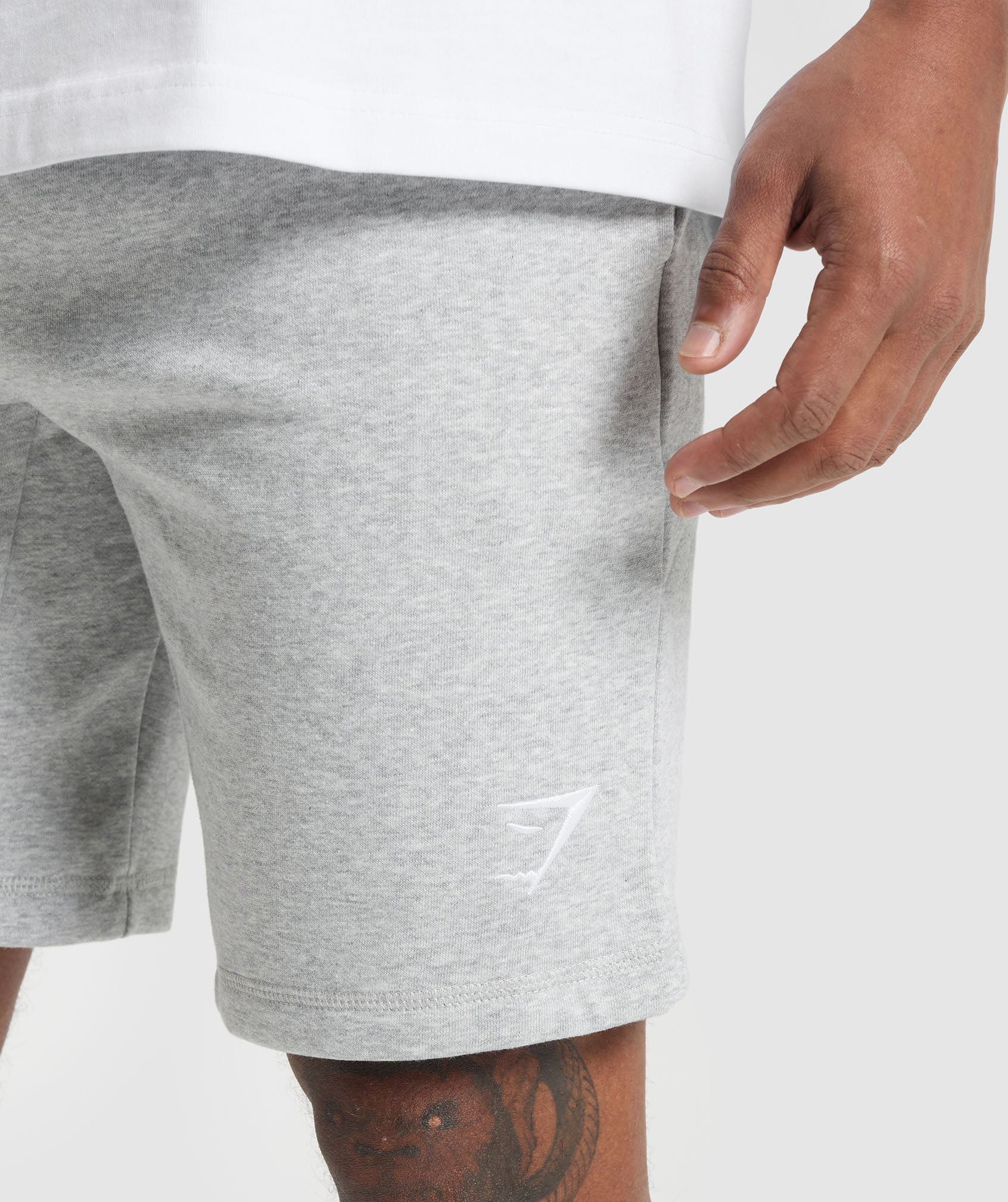 Crest 9" Shorts - Light Grey Marl