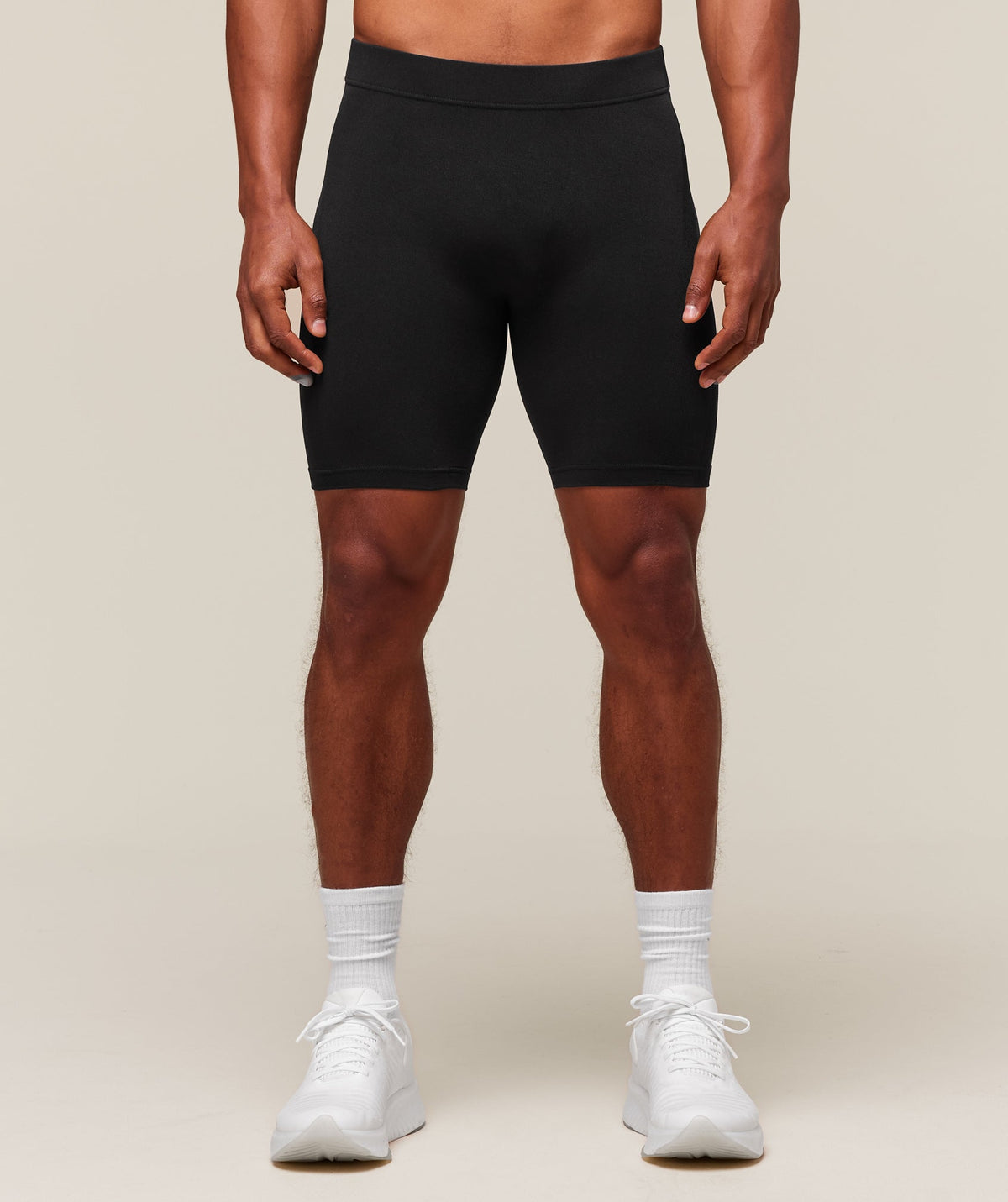everywear Warp Knit Half Tight - Black