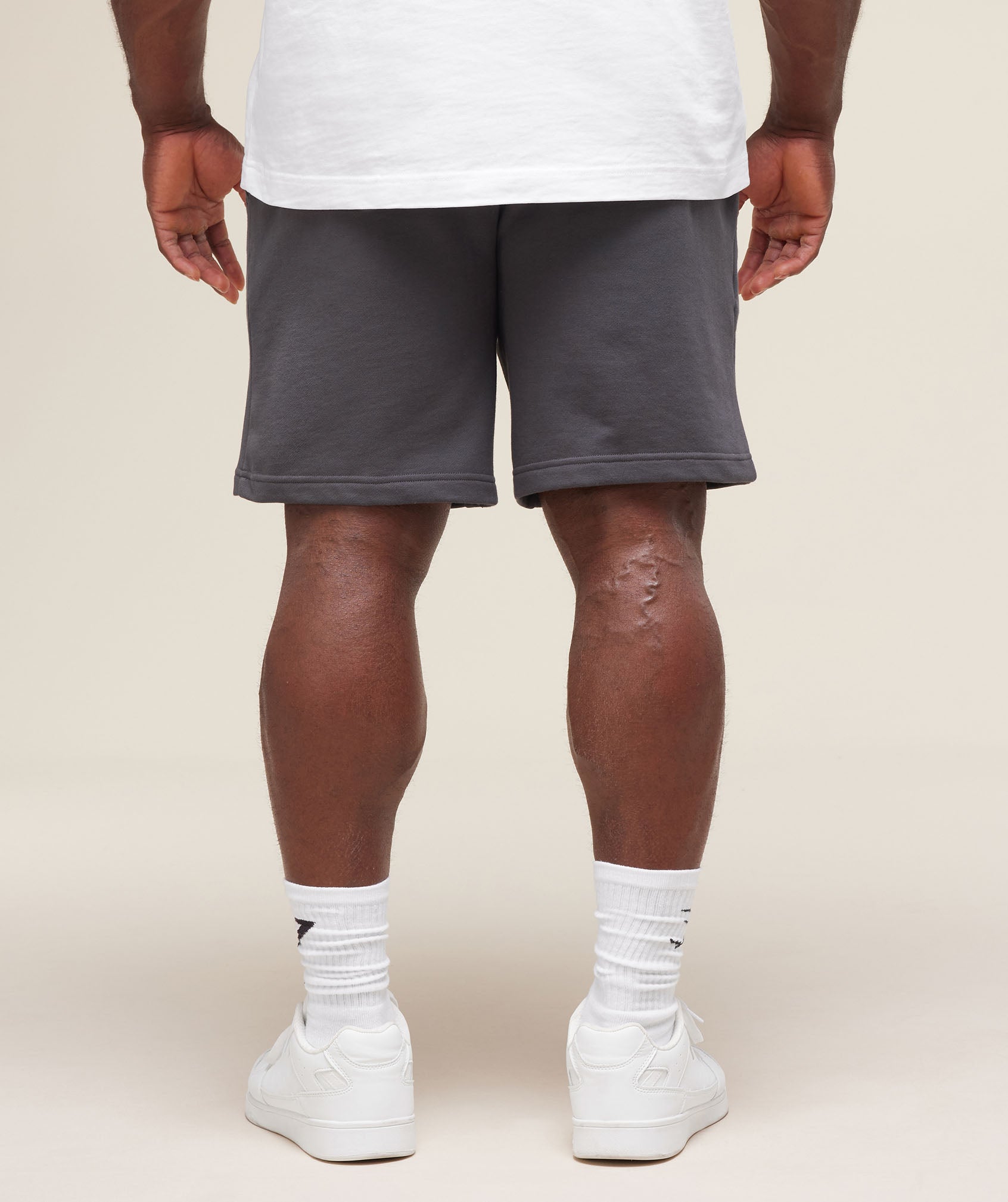 Break Your Barriers Shorts - Onyx Grey