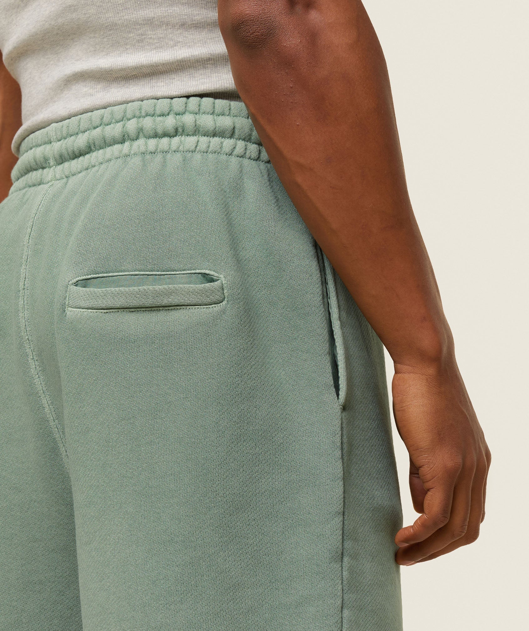everywear Sweat Shorts - Dollar Green
