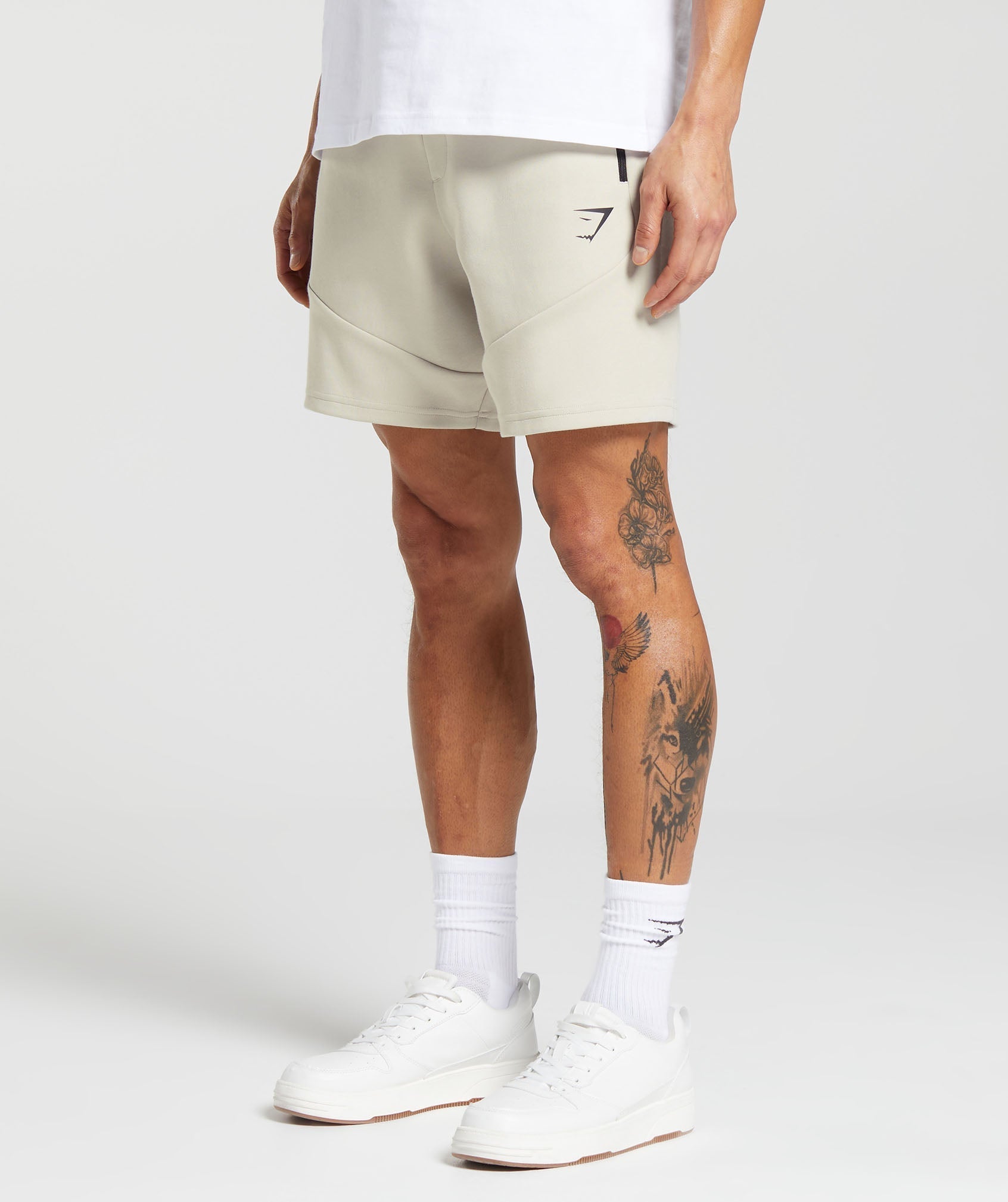 Interlock Tech 6" Shorts - Pebble Grey