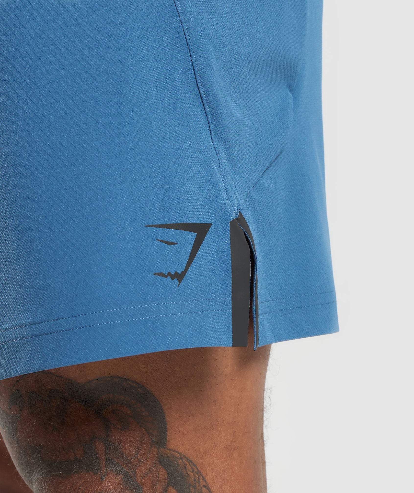Apex 7" Hybrid Shorts - Utility Blue