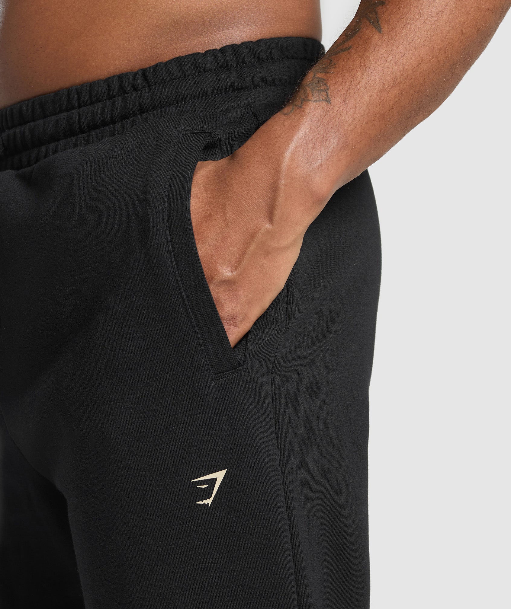 Running Graphic Joggers - Black