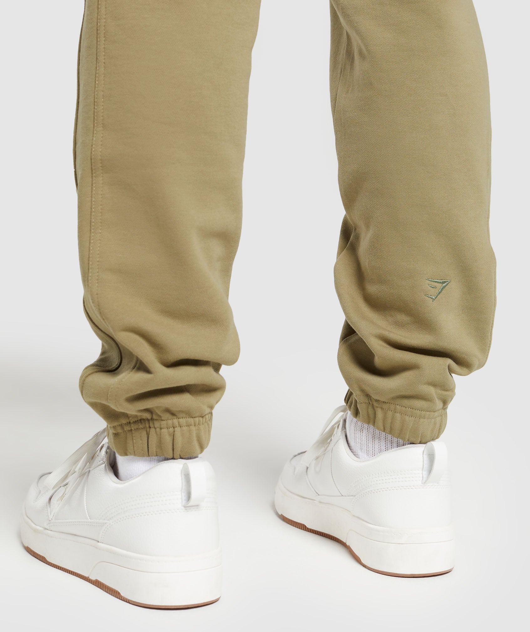 Rest Day Essentials Joggers - Troop Green