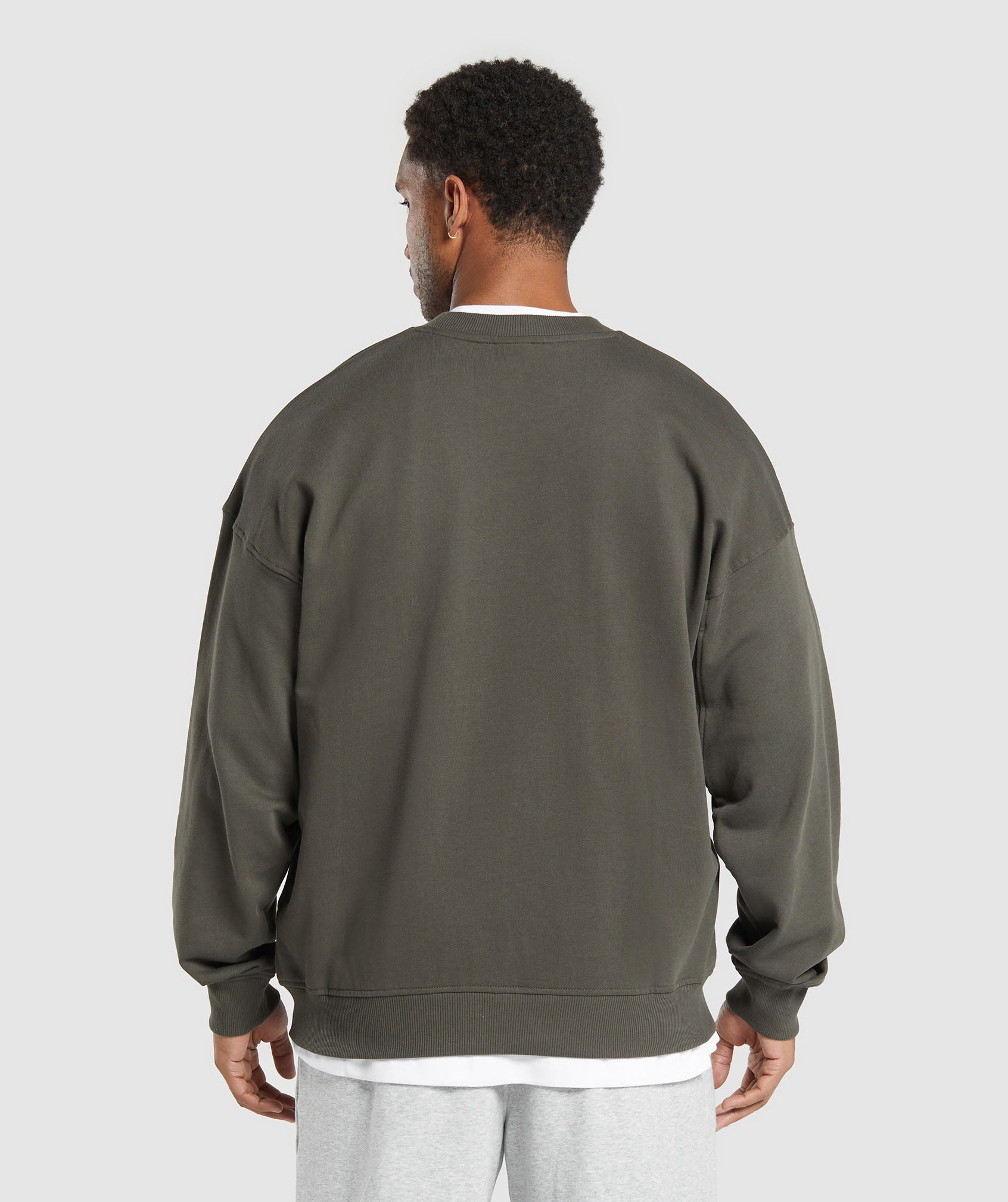 Rest Day Essentials Crew - Strength Green