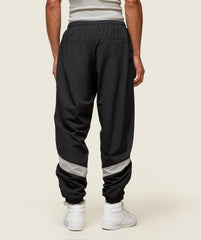 everywear Coach Track Pant - Black/Tame Grey