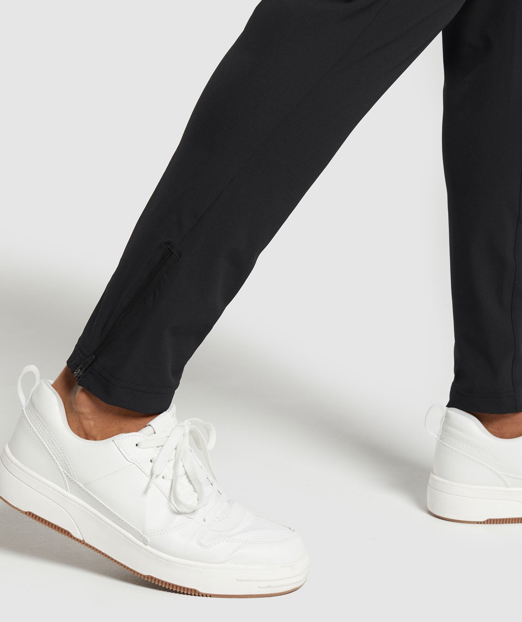 Apex Jogger - Black