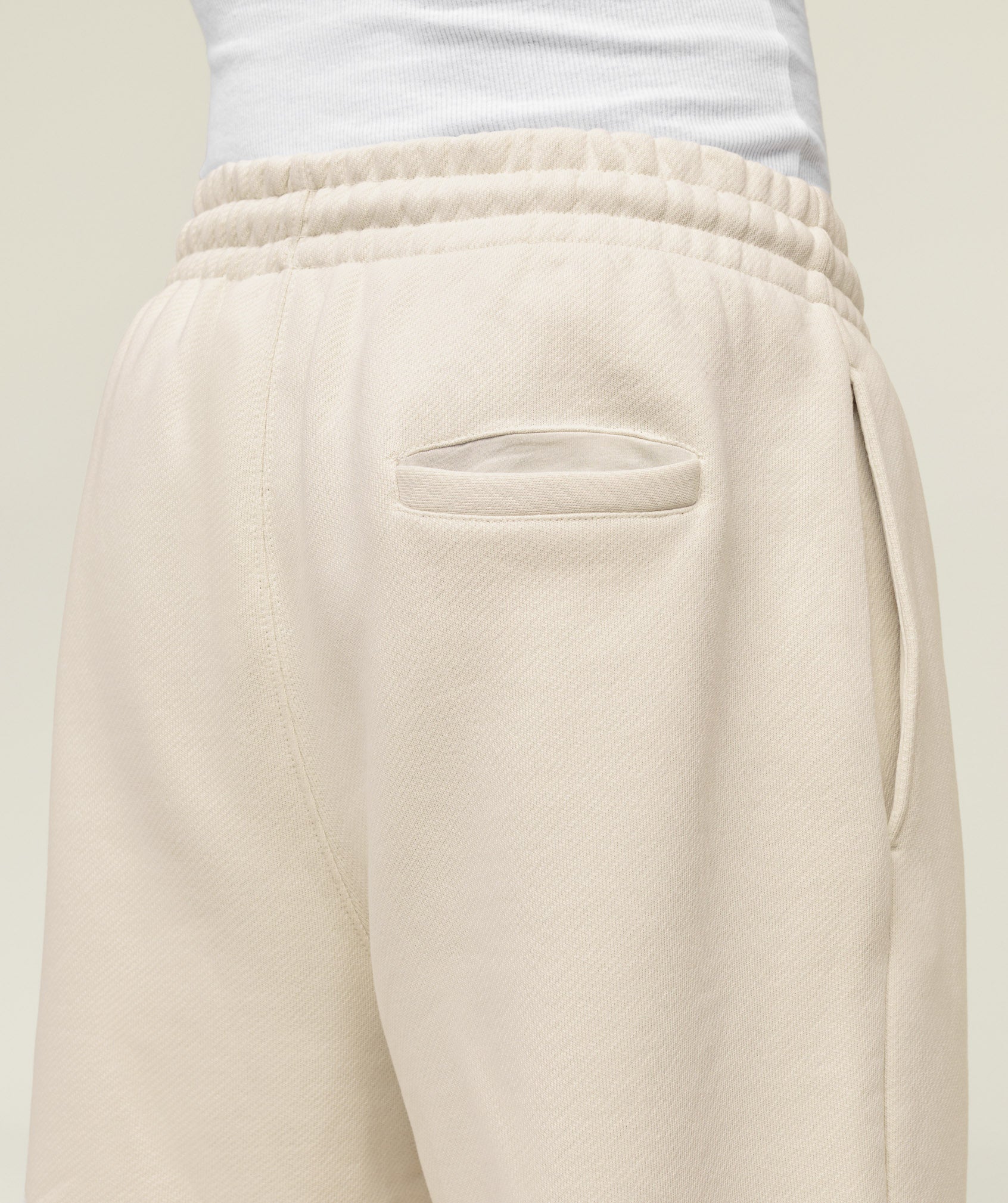 everywear Relaxed Sweatpants - Oat White